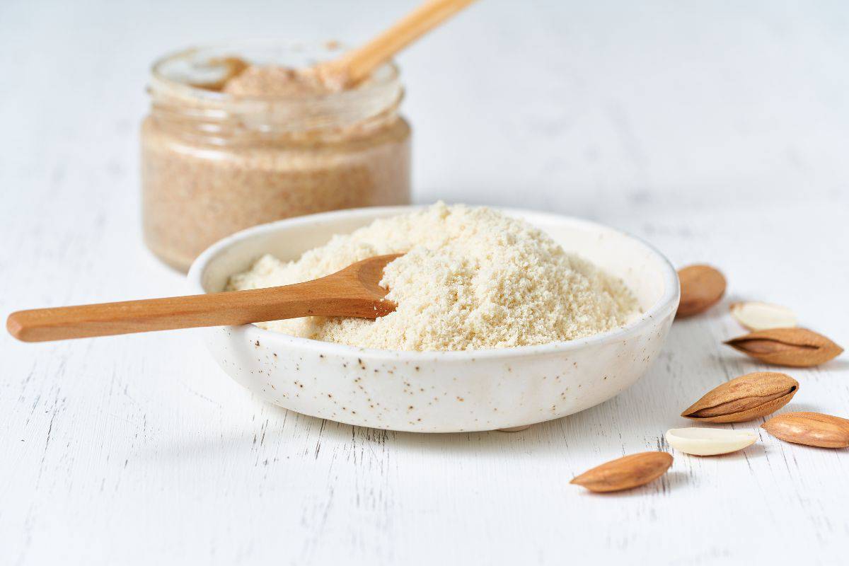 almond flour bowl.