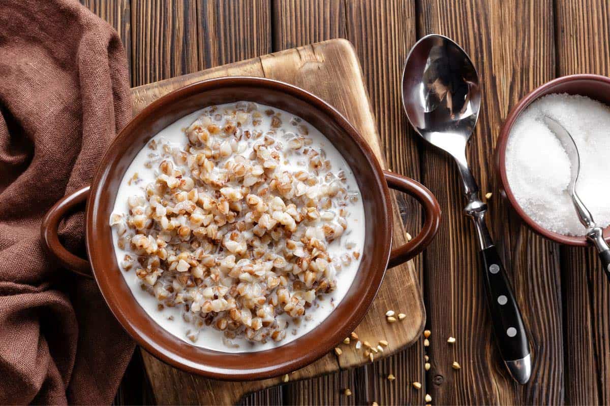 cooked buckwheat cereal bowl.