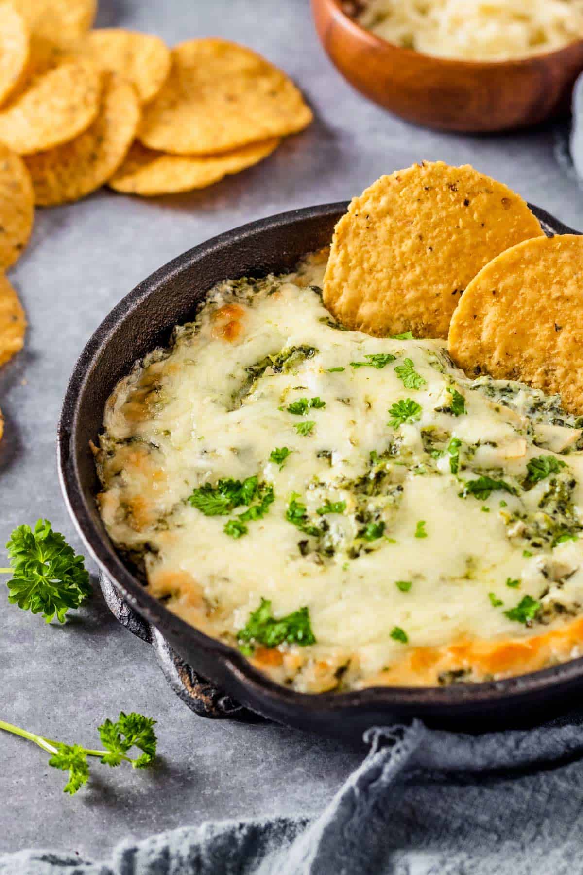 Easy Spinach Artichoke Dip - The Yummy Bowl