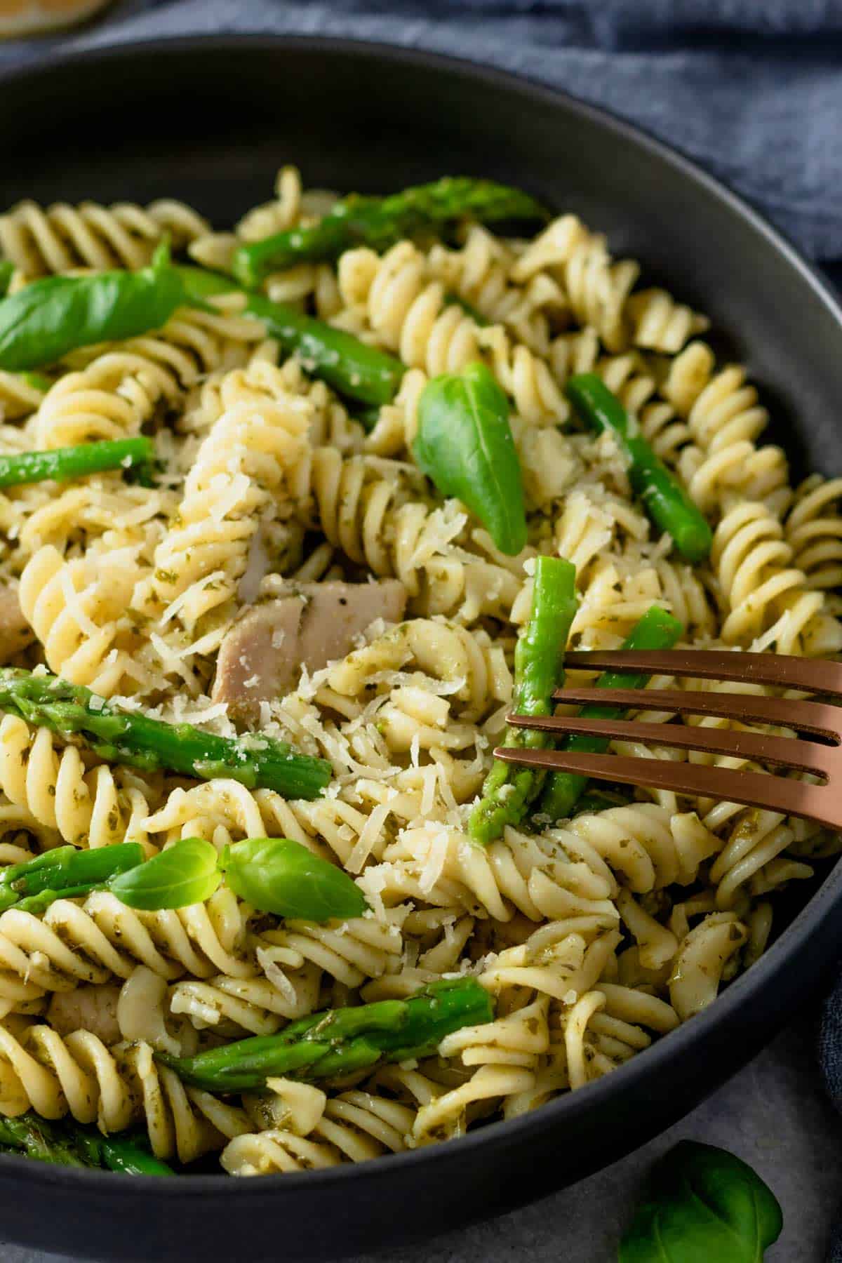 lemon asparagus pasta in skillet