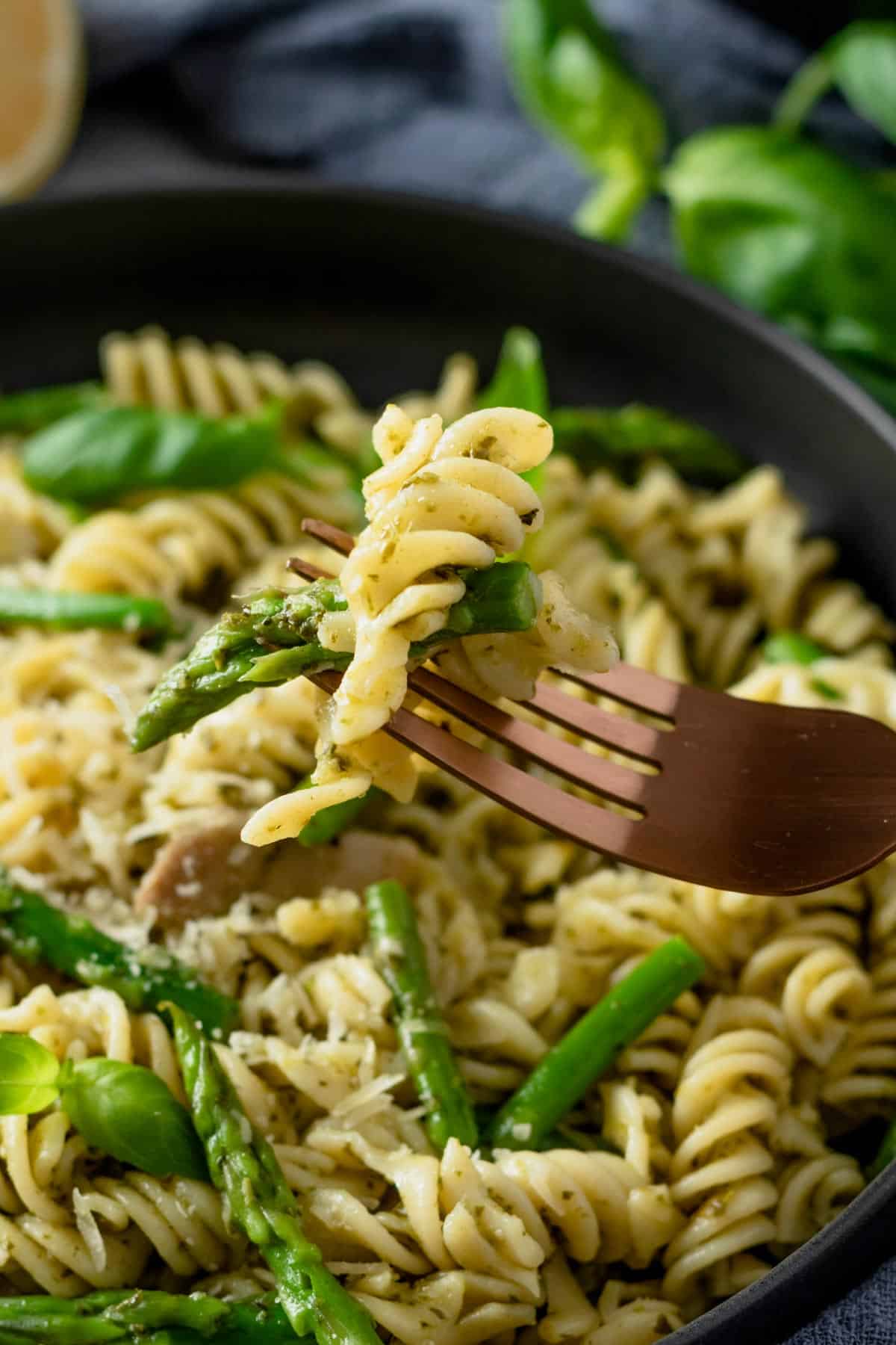 lemon asparagus pasta in skillet