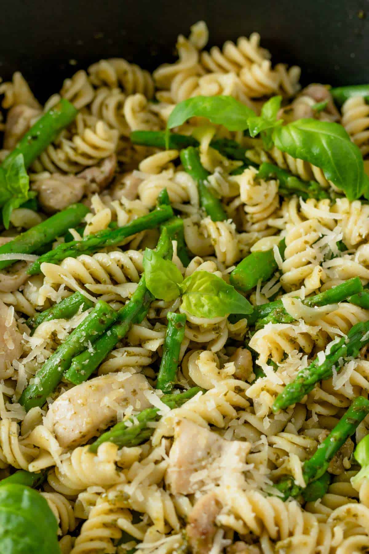 lemon asparagus pasta in skillet