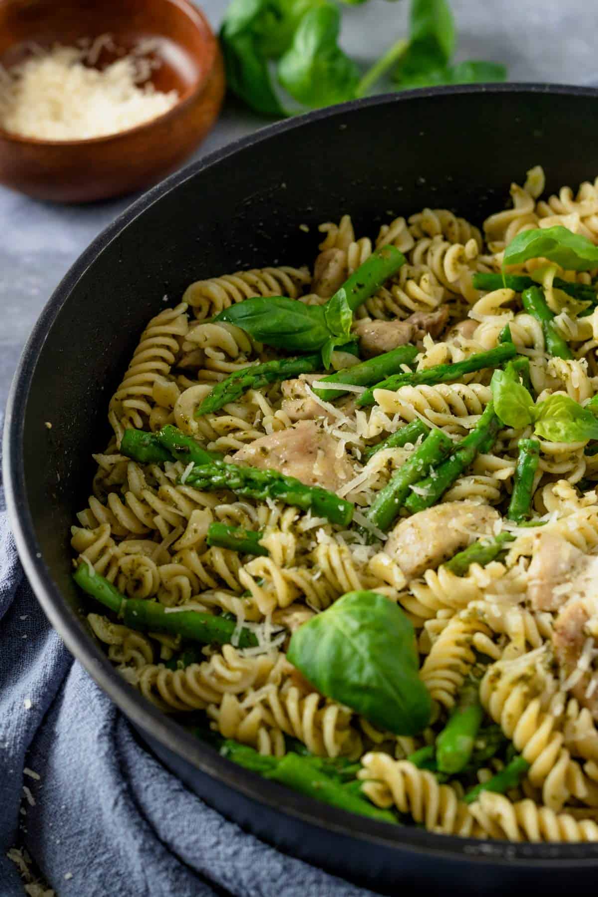 lemon asparagus pasta in skillet