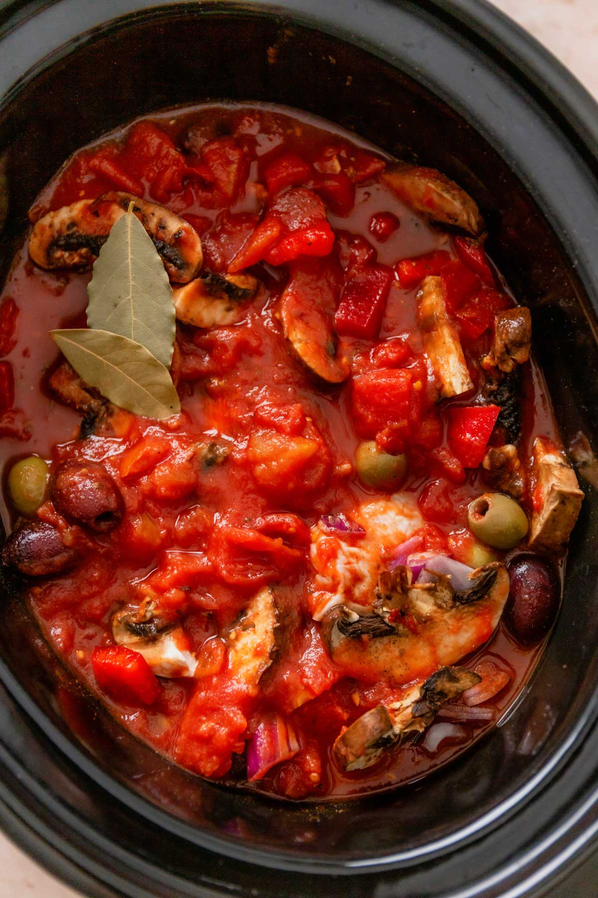 crock pot chicken cacciatore before cooking