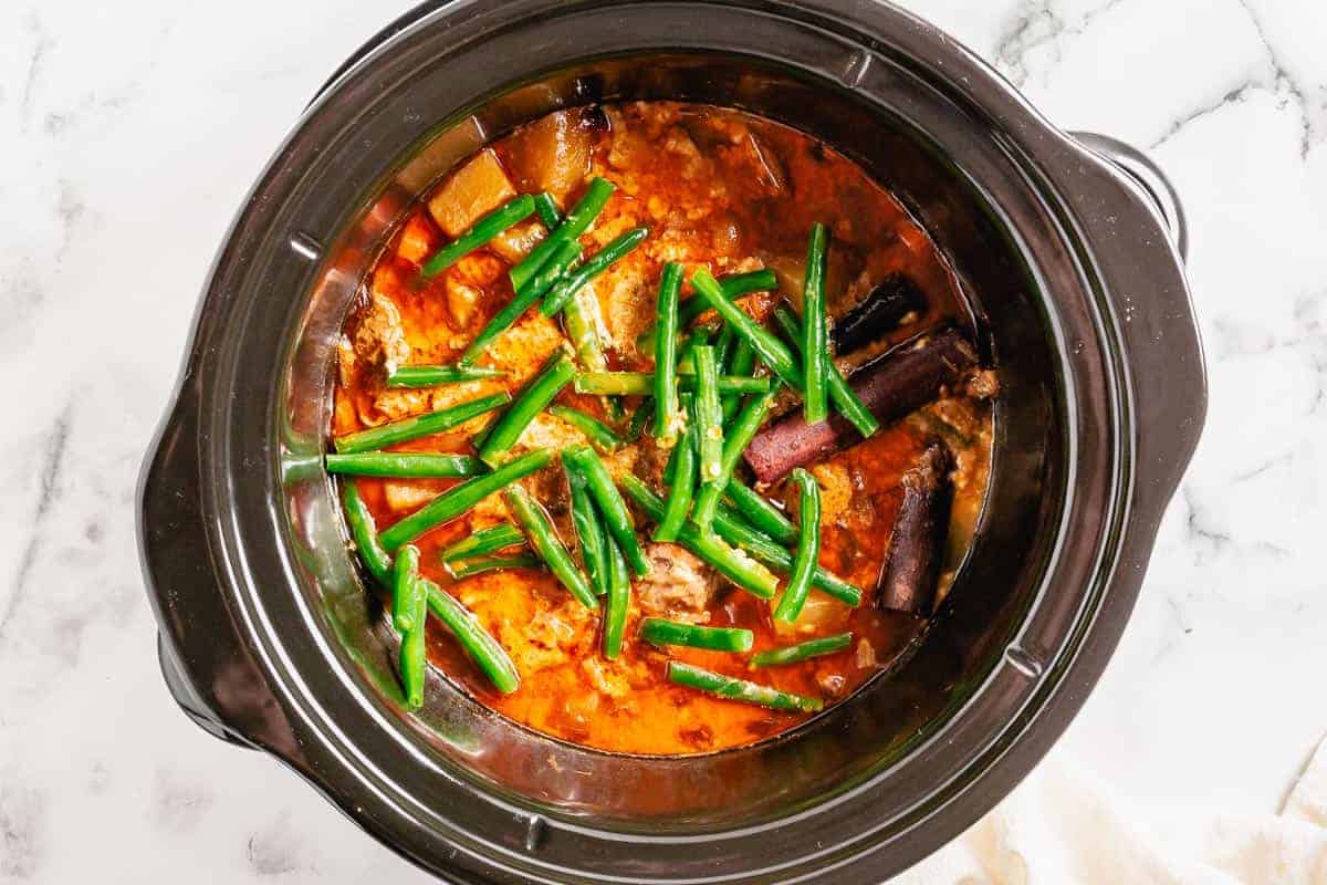 green beans added to slow cooker massaman beef curry