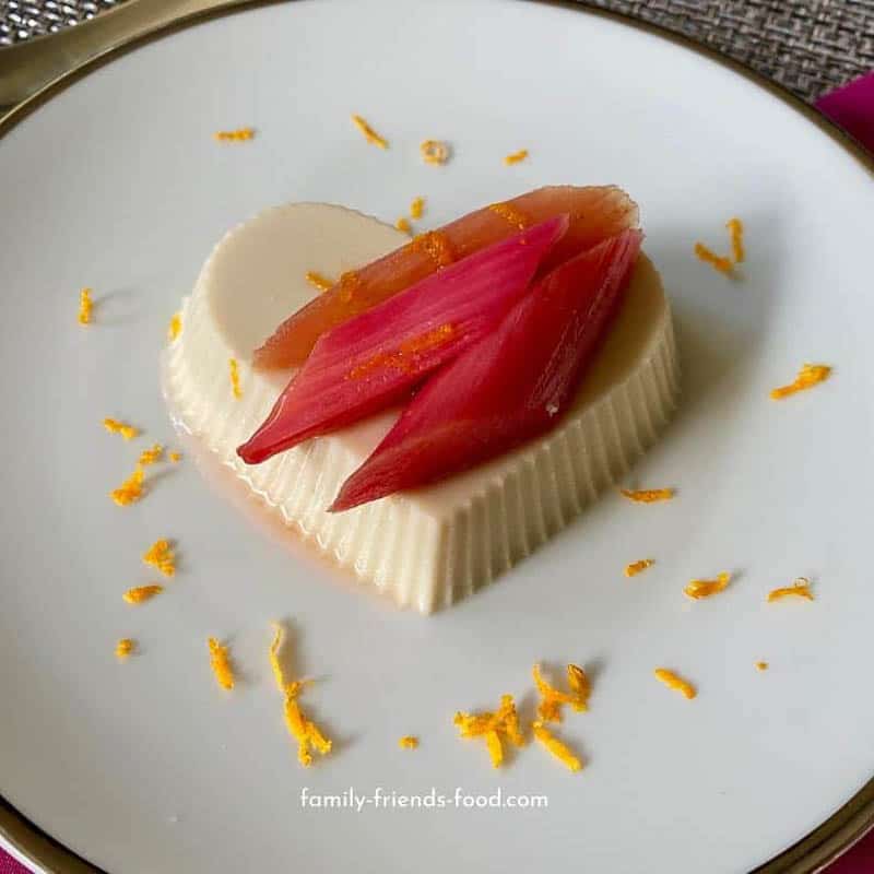 VEGAN PANNA COTTA WITH ROASTED RHUBARB