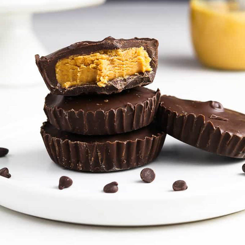 VEGAN PEANUT BUTTER CUPS