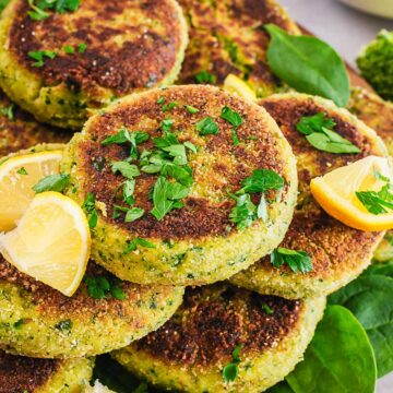 Broccoli spinach and cauliflower patties